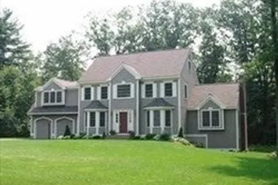 1 Eagle Cliff Rd