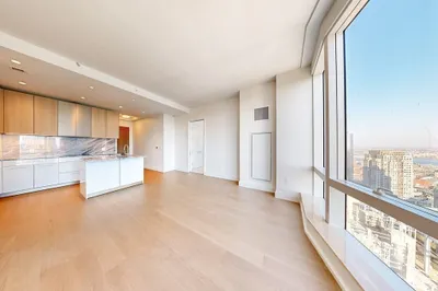 240 Devonshire Street #3811