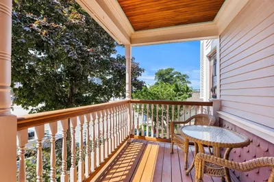 180 Prospect St #7 1