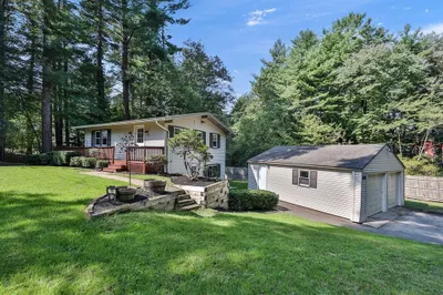 98 Maple Lane