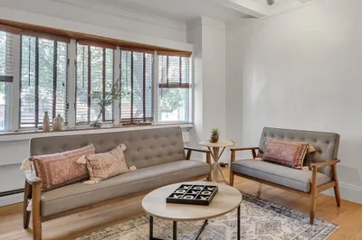 82 Hancock St #1