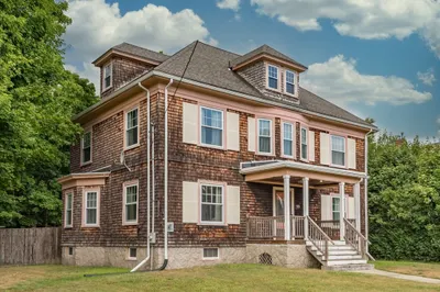 99 Payson Ave