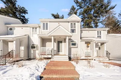 81 Alcott Circle #T5 1