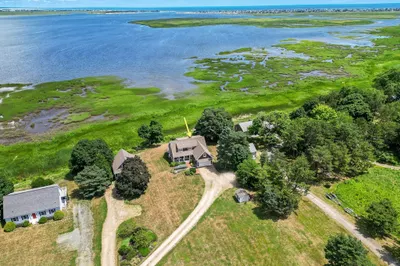 11 Plum Island Turnpike 1