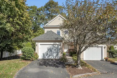 5 Christopher Street St #5 1