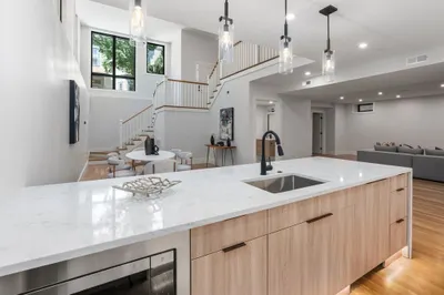 10 Mercer Street #1