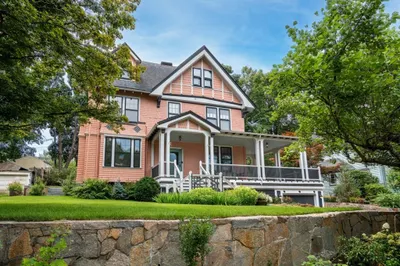 20 Rice St 1