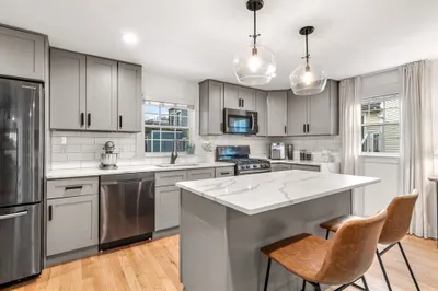 48 Cook St #1