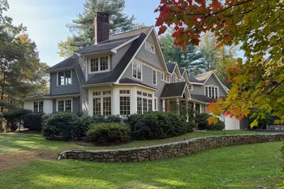 46 Black Burnian Road 1