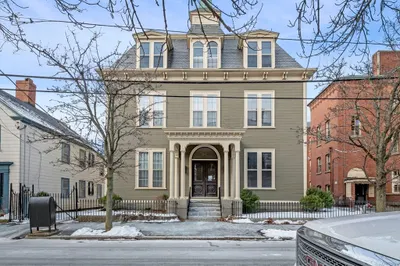 162 Federal St #1 1