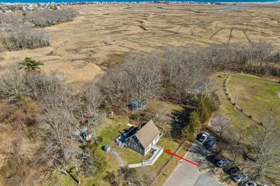 75 Regis Rd 1