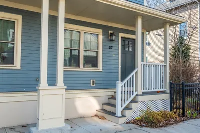 37 Edgewood St #37
