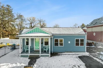 92 Bayview Ave
