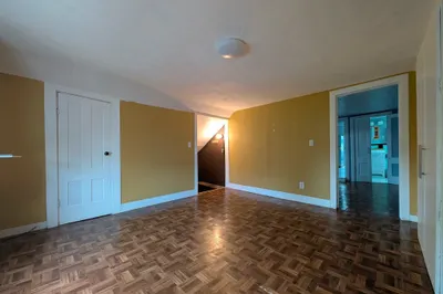 61 Howard St #3 1