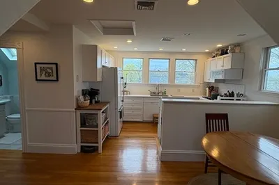 2 Hillside Ave #3