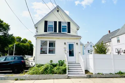 4 Heath Street