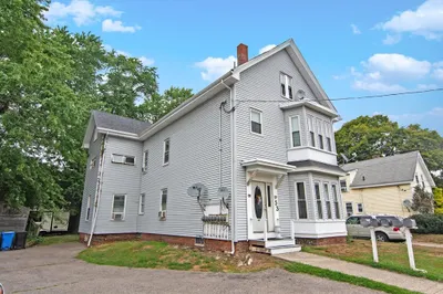 53 Temple St