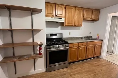55 Leyden St #1 1