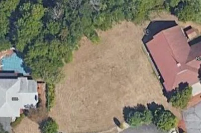310 (est) Channing Rd 1