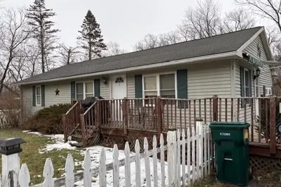 7 Stevens Street