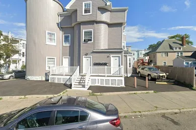 662-664 Western Ave 1