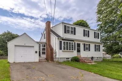 9 Old Farm Rd