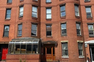 21 Symphony Rd #1B 1