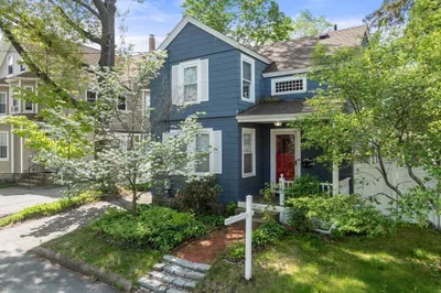 123 Brown St