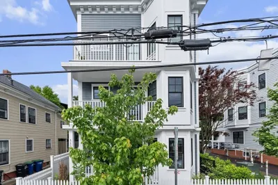 115 Beacon St #B