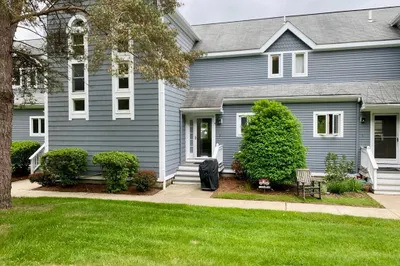 4 Fairway Lane #4 1