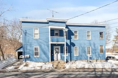 76 Heywood St 1