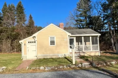 338r Maple Street