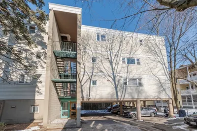 478 Putnam Ave #4