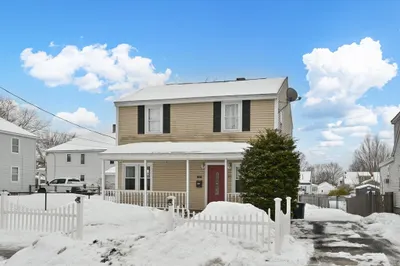 21 Williams St