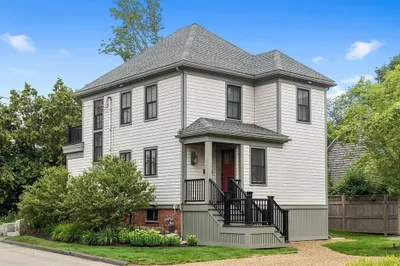 2 Elm Street 1