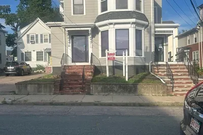20 Cottage St 1