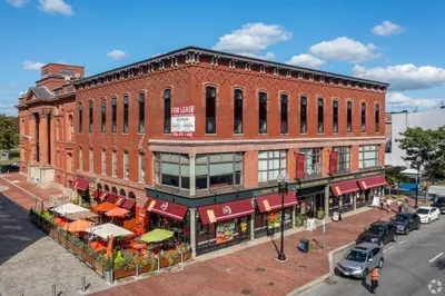 225-235 Essex St #2 1