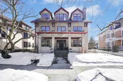 35 Spruceland Ave