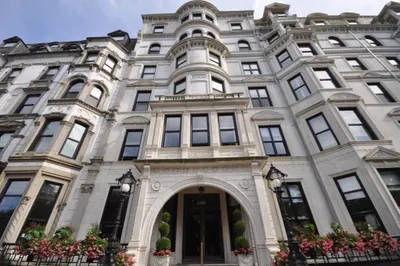 160 Commonwealth Avenue #306