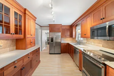 15 Country Hill Rd 1