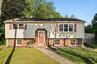 1468 Highland Ave