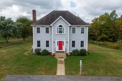 83 Northwest Rd 1