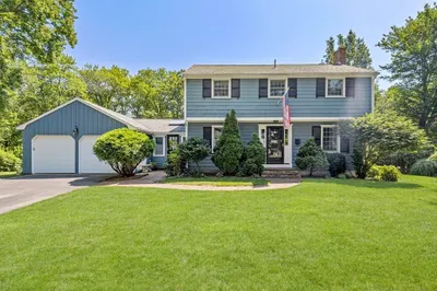 20 Brewster Rd