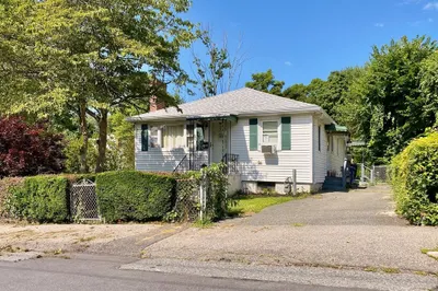36 Warren Ave 1