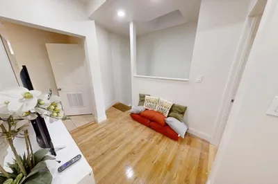 130 W 8th Street #3B