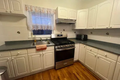 26 Woodward St #1
