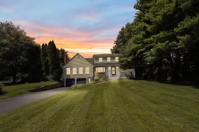 50 Gretchen Ln