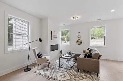 100 Albion Rd #307