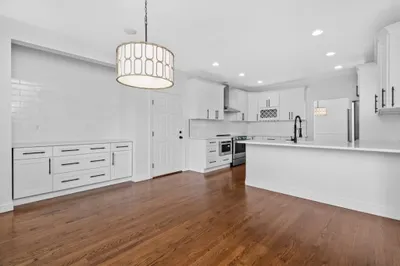 1 Settlers Dr 1