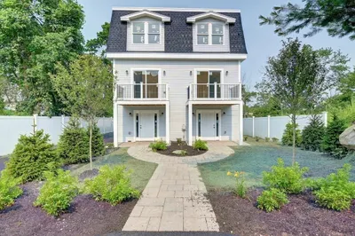 44 Prospect Hill St #A (Left) 1